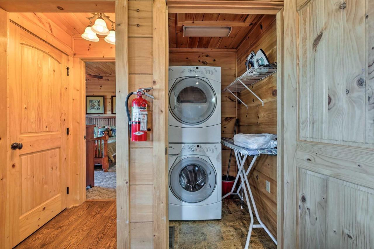 Pigeon Forge Cabin With Brand New Hot Tub And Views! Sevierville Exterior foto